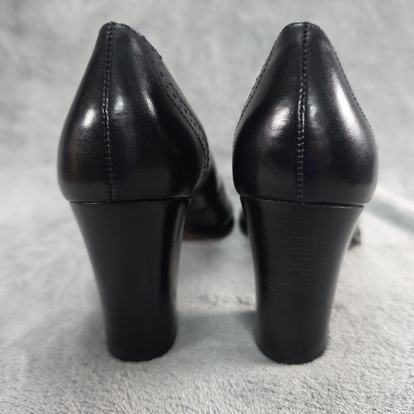 Etienne Aigner Brogue Cap-Toe Block‎ Heel Pump Black  Leather Women's Size US 8M - Picture 4 of 8